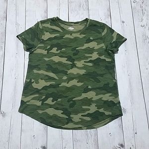 Camouflage Women's medium Old Navy t shirt